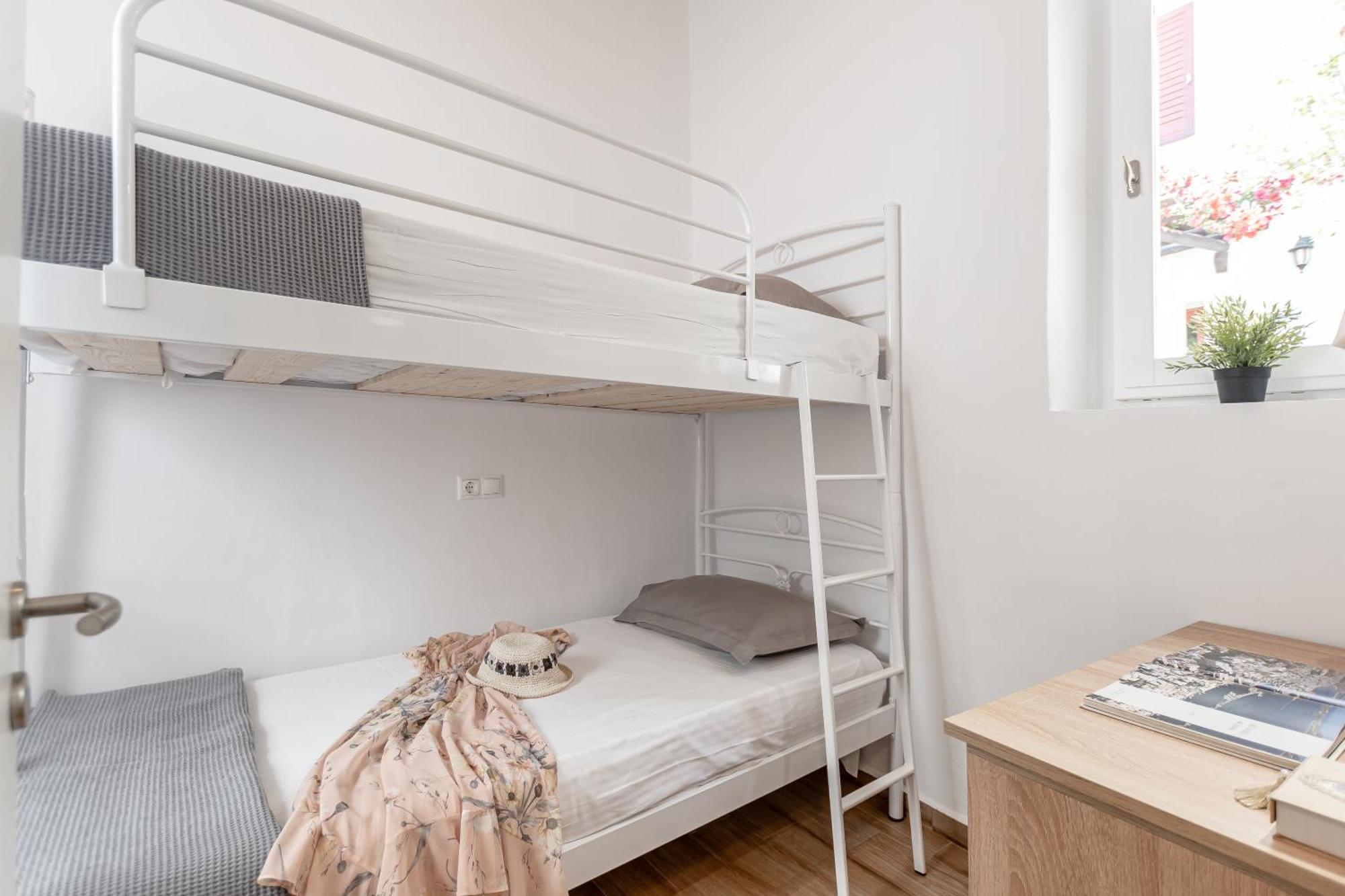 Venetian Suites III Naxos City Экстерьер фото